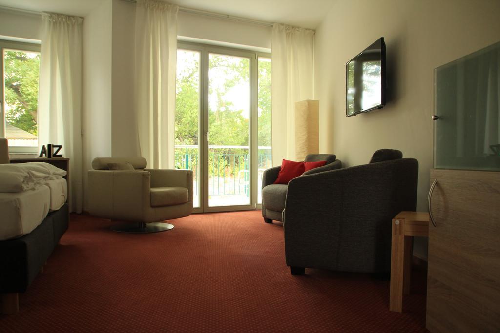 Hotel Lindenstrasse Neuenhagen bei Berlin Kültér fotó